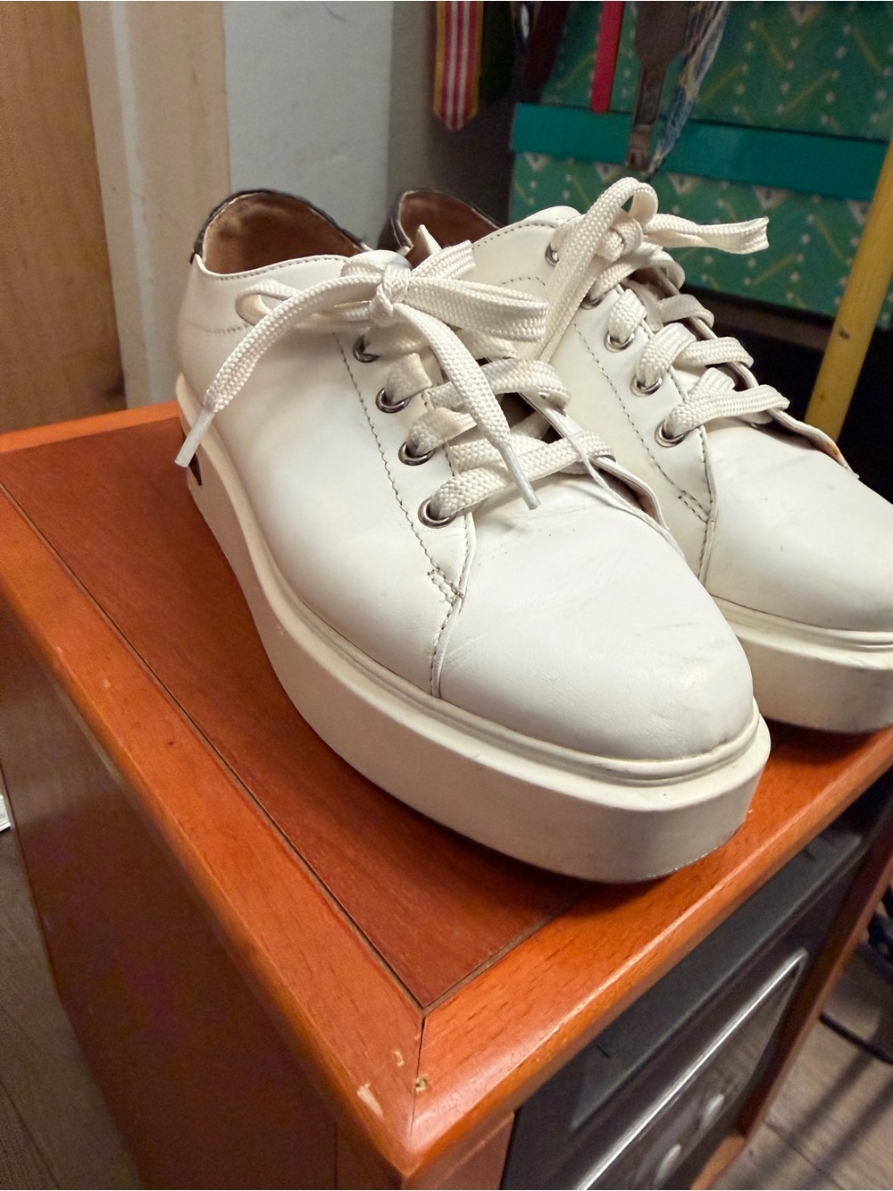 Paolo Women’s White Platform Sneakers - Chunky Casual Lace-Up Shoes. Size: 7.5 - Picture 3 of 7
